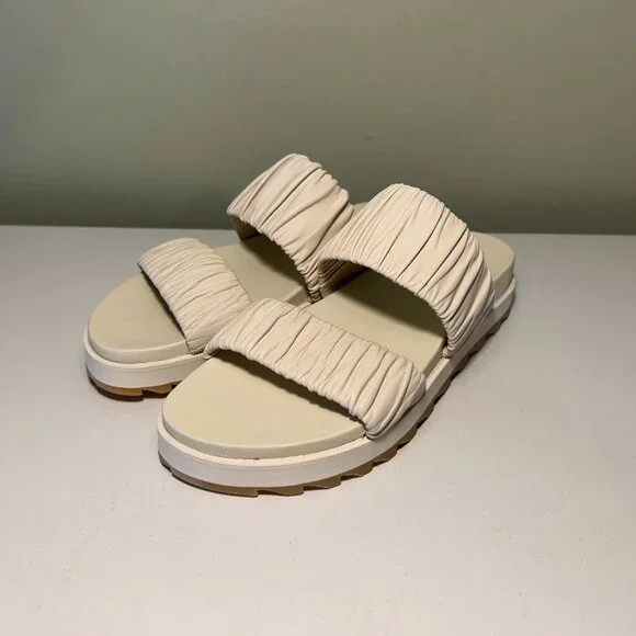 Sorel Women's Roaming™ Two Strap Slide Flat Sandal - Picture 2 of 15